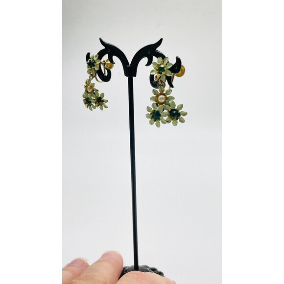 CHARM Floral Dangle Earrings Screw Back Gold Tone Rhinestones Simulated Pearl - Picture 6 of 11